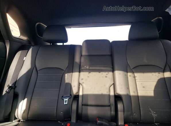 2T2SZMDA0NC358393 2022 LEXUS RX Red Vista de los asientos traseros