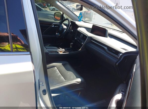 2T2ZZMCA7HC075882 2017 LEXUS RX 350 White Вид салону спереду