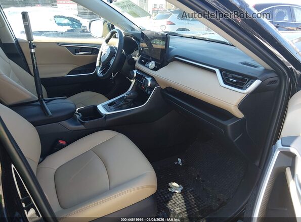 2T3A1RFV1SW547723 2025 TOYOTA LE Black Vista interior delantera
