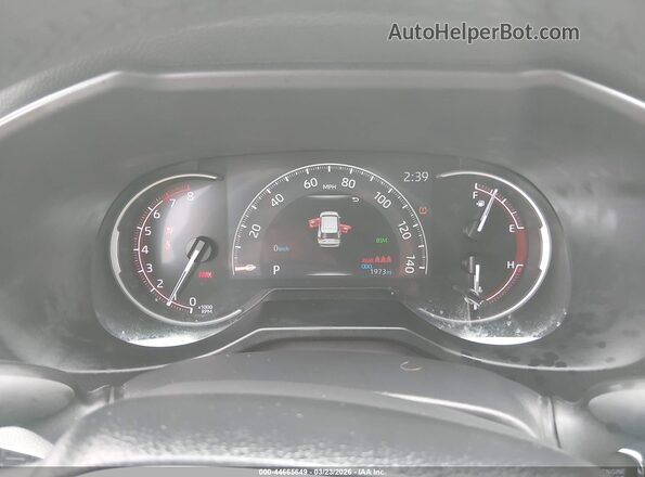 2T3A1RFV4SW539535 2025 TOYOTA LE Серебряный Вид задних сидений