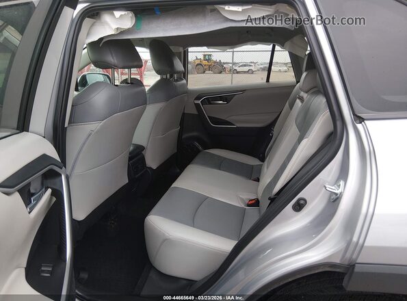 2T3A1RFV4SW539535 2025 TOYOTA LE Серебряный Вид наклейки с VIN-кодом