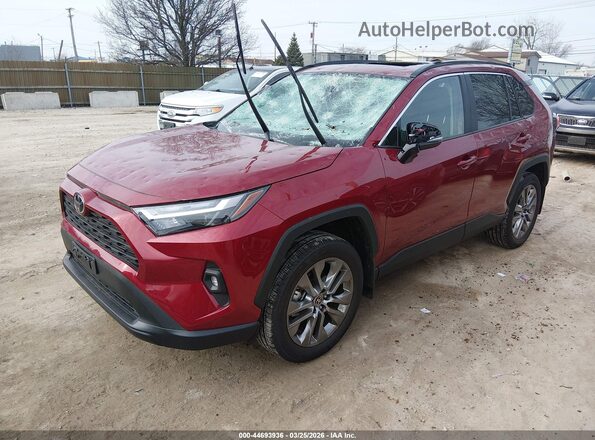 2T3A1RFV7SW526441 2025 TOYOTA LE Red Vista tres cuartos delantera izquierda