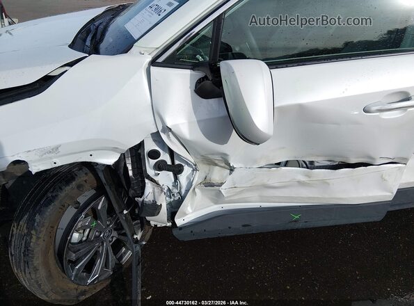 2T3B6RFV4RW065280 2024 TOYOTA LE White 
