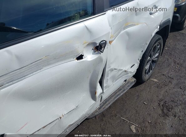 2T3B6RFV4RW081270 2024 TOYOTA LE White 
