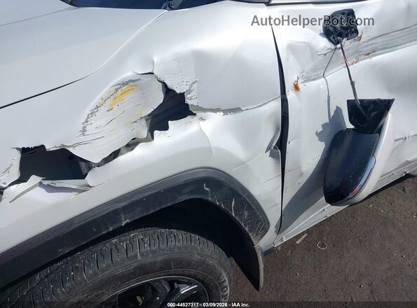 2T3B6RFV4RW081270 2024 TOYOTA LE White 