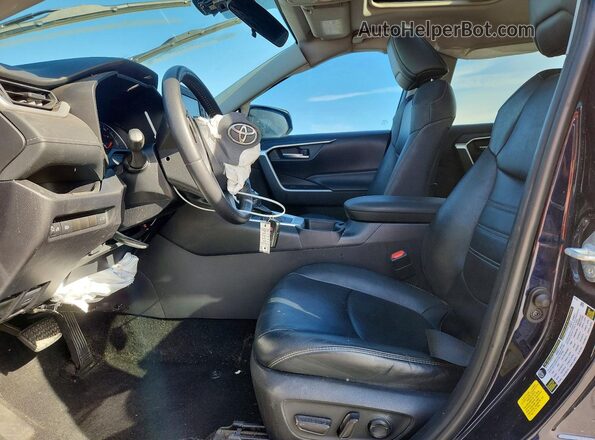 2T3C1RFV6KW022035 2019 TOYOTA RAV4 Blue Սալոնի դիմացի տեսք