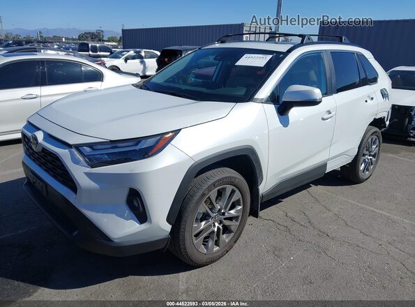 2T3C1RFV6SW424668 2025 TOYOTA LE White Front left