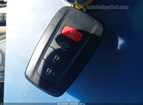 2T3C1RFV6SW424668 2025 TOYOTA LE White Dashboard view