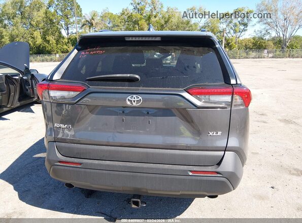 2T3C1RFV7MW170746 2021 TOYOTA LE Gray 