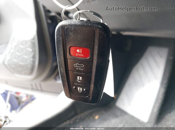 2T3C1RFV8KW029519 2019 TOYOTA LE Blue წინა პანელის ხედი
