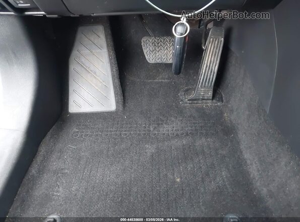 2T3C1RFV9PW262400 2023 TOYOTA LE Green Dashboard view