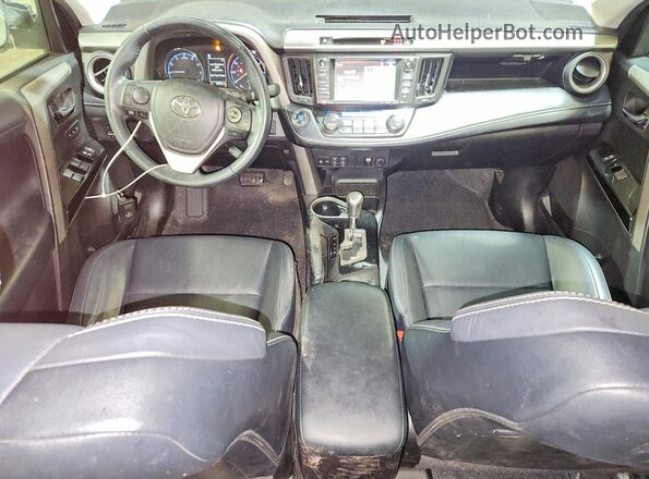 2T3DFREV2HW687336 2017 TOYOTA LIMITED Silver Вид панелі приладів