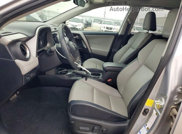 2T3DFREV6HW620920 2017 TOYOTA LIMITED Silver Widok wnętrza z przodu