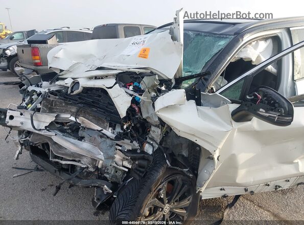 2T3E6RFV6NW035737 2022 TOYOTA RAV4 HYBRID White Front view