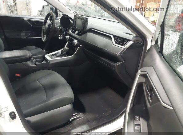 2T3F1RFV9MC148083 2021 TOYOTA LE White Vista interior delantera