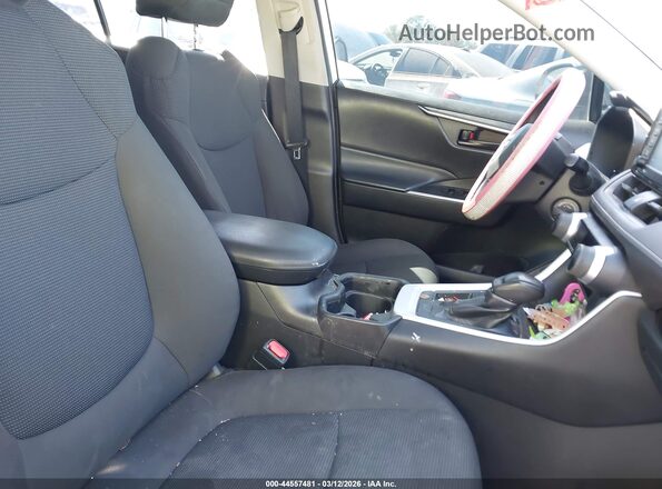 2T3H1RFV1LC066582 2020 TOYOTA LE White Вид салону спереду