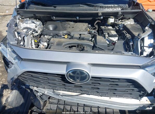 2T3H1RFV1RC256410 2024 TOYOTA LE Silver უკანა ხედი