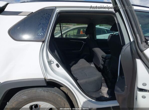 2T3H1RFV3KW038764 2019 TOYOTA LE White 