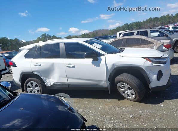 2T3H1RFV4RC300559 2024 TOYOTA LE White 