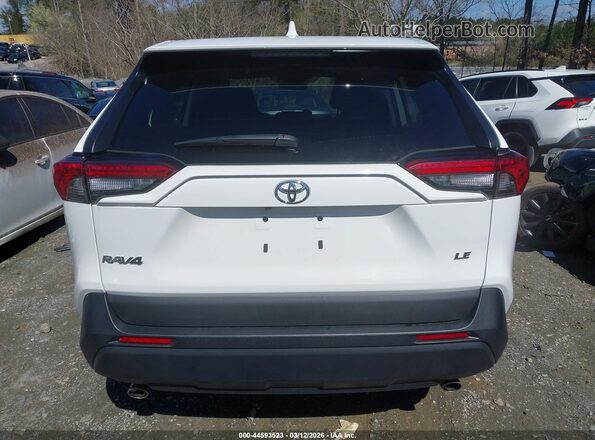 2T3H1RFV4RC300559 2024 TOYOTA LE White 