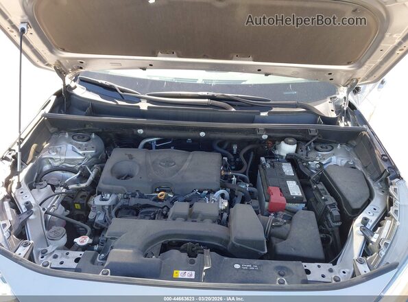 2T3H1RFV5SC310698 2025 TOYOTA LE Silver Widok z tyłu