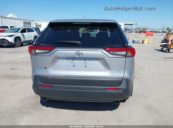 2T3H1RFV5SC310698 2025 TOYOTA LE Silver 