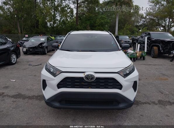 2T3H1RFV9KW051616 2019 TOYOTA LE White Front view