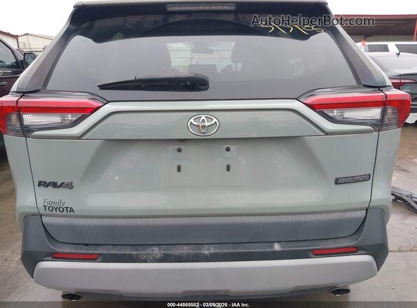 2T3J1RFVXKW019890 2019 TOYOTA RAV4 Green 