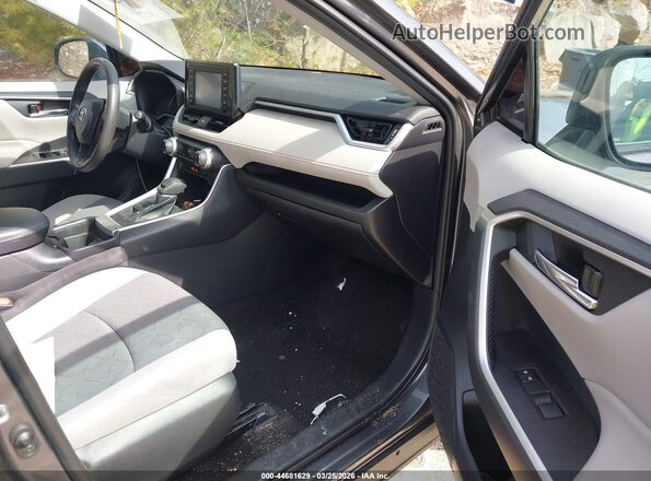 2T3P1RFV1KC009499 2019 TOYOTA LE Gray Front interior view