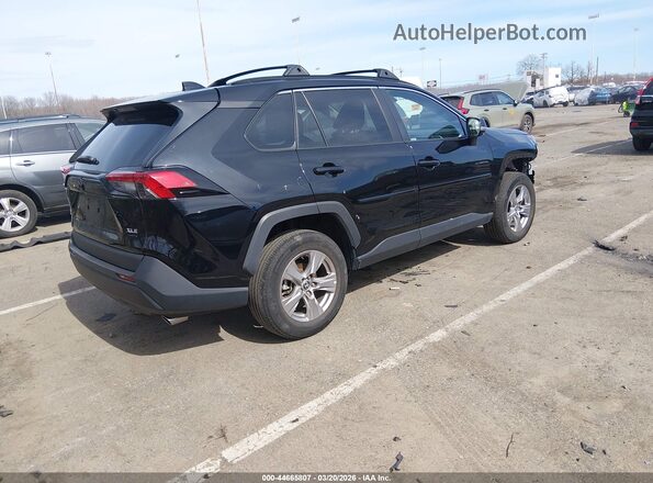 2T3P1RFV4NC314662 2022 TOYOTA LE Черный Задняя правая четверть