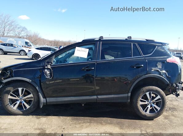 2T3RFREV8HW670210 2017 TOYOTA LE Black 
