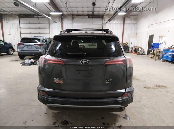 2T3RFREV9JW816202 2018 TOYOTA LE Gray 