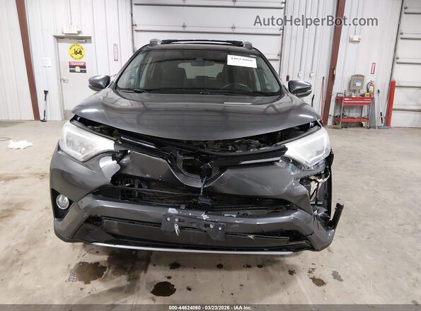 2T3RFREV9JW816202 2018 TOYOTA LE Gray 