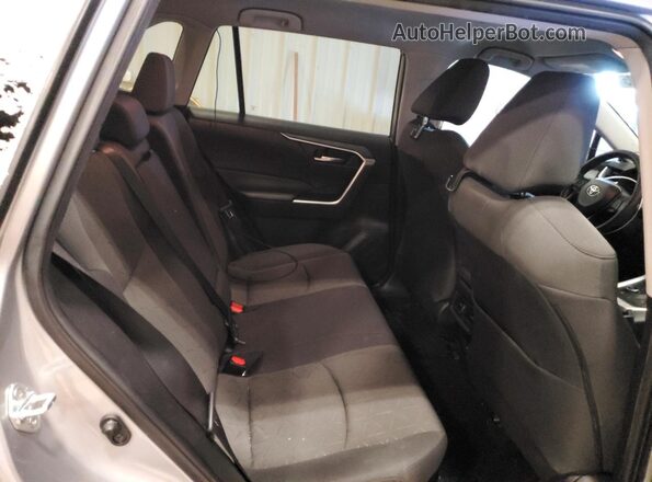 2T3RWRFV8MW118165 2021 TOYOTA RAV4 Silver Vista de los asientos traseros