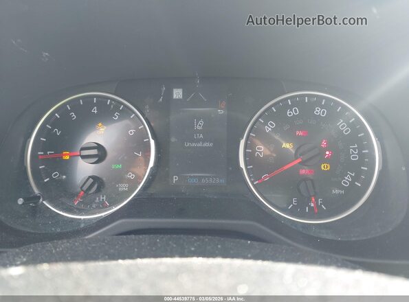 2T3W1RFV0NW192666 2022 TOYOTA LE Red Հետևի նստատեղերի տեսք