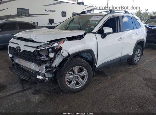 2T3W1RFV0RC291091 2024 TOYOTA LE White 