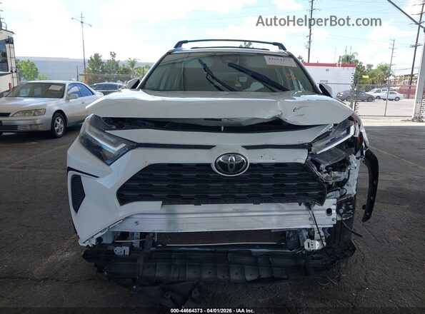 2T3W1RFV0RC291091 2024 TOYOTA LE White 