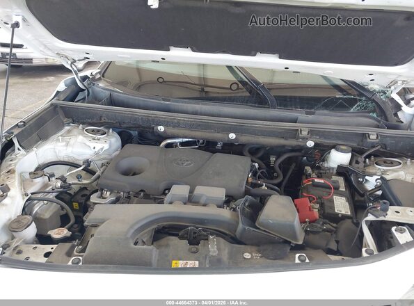 2T3W1RFV0RC291091 2024 TOYOTA LE White 