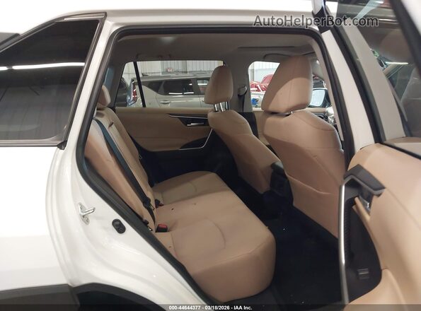 2T3W1RFV1SC343916 2025 TOYOTA LE White 