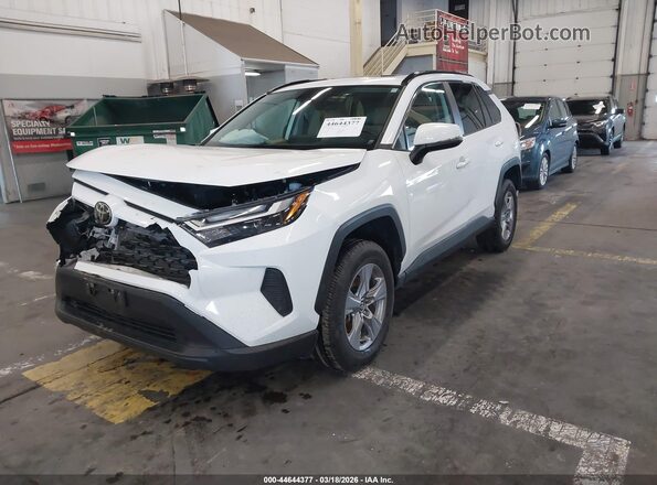 2T3W1RFV1SC343916 2025 TOYOTA LE White 