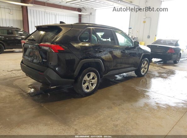 2T3W1RFV4LC051338 2020 TOYOTA LE Black Trasero derecho
