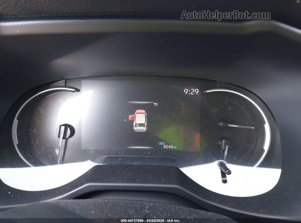 2T3W1RFV7SW390320 2025 TOYOTA LE Red Vista de los asientos traseros