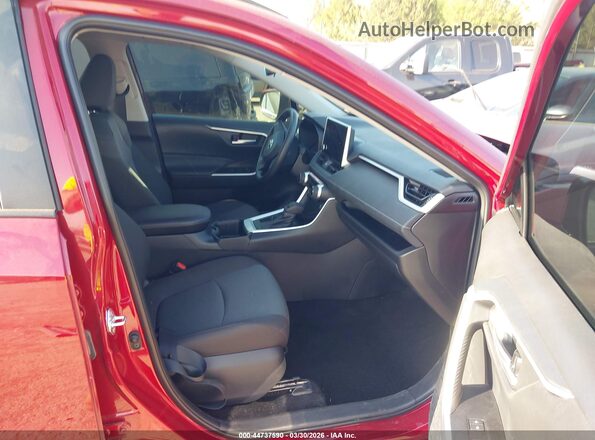 2T3W1RFV7SW390320 2025 TOYOTA LE Red Vista interior delantera