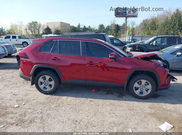 2T3W1RFV7SW390320 2025 TOYOTA LE Red Vista interior trasera