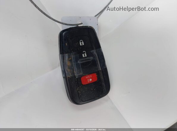 2T3W1RFV8KW013043 2019 TOYOTA LE White Widok deski rozdzielczej