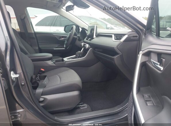2T3W1RFV8RW326619 2024 TOYOTA LE Gray Widok wnętrza z przodu