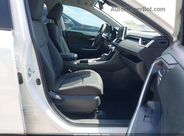 2T3W1RFV9RW320683 2024 TOYOTA LE White 