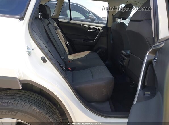 2T3W1RFV9RW320683 2024 TOYOTA LE White 
