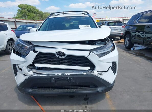 2T3W1RFV9RW320683 2024 TOYOTA LE White 