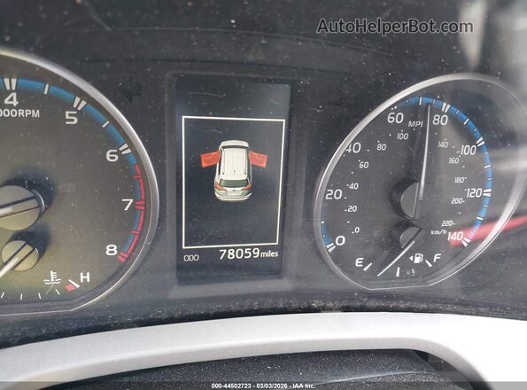 2T3WFREV6JW479376 2018 TOYOTA LE Gray Вид задніх сидінь